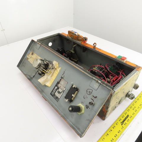 Square D Size 1 30A Motor Starter 7-1/2-10HP 600V 120V Coil W/Disconnect
