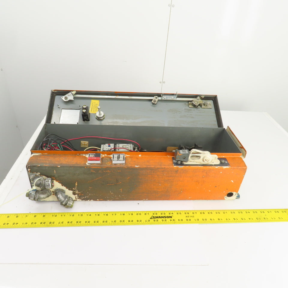 Square D 27A Motor Starter Enclosure 600V 120V Coil W/Disconnect