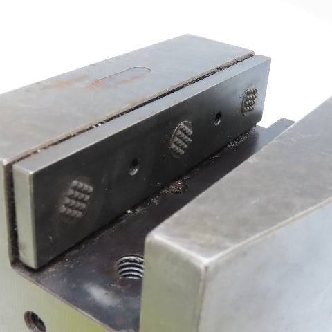 Global CNC 25.6032 VDI 60 Shank 11/4" Right Hand Tool Holder Coolant Fed
