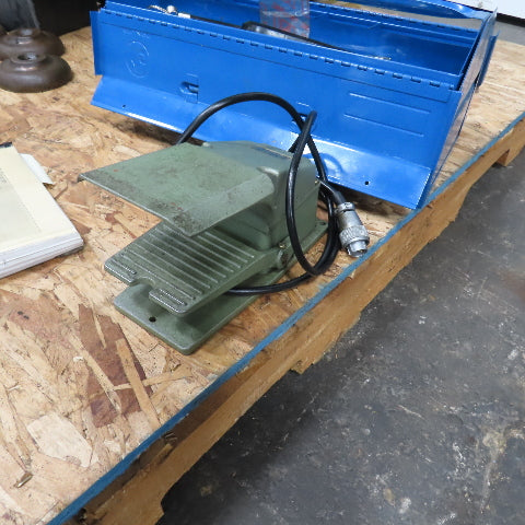 Lico LNC-42 2 Axis CNC Horizontal Turning Center 10" Swing 8 Tool Turret