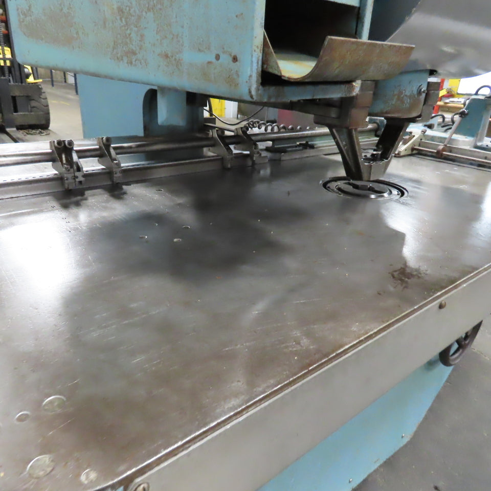 Strippit Super 30/30 30 Ton Semi Automatic Single Station Punch 208/480V 3Ph