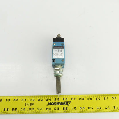 Micro Switch LSD3K Heavy Duty Roller Plunger Limit Switch 600VAC 10A Encl. 4