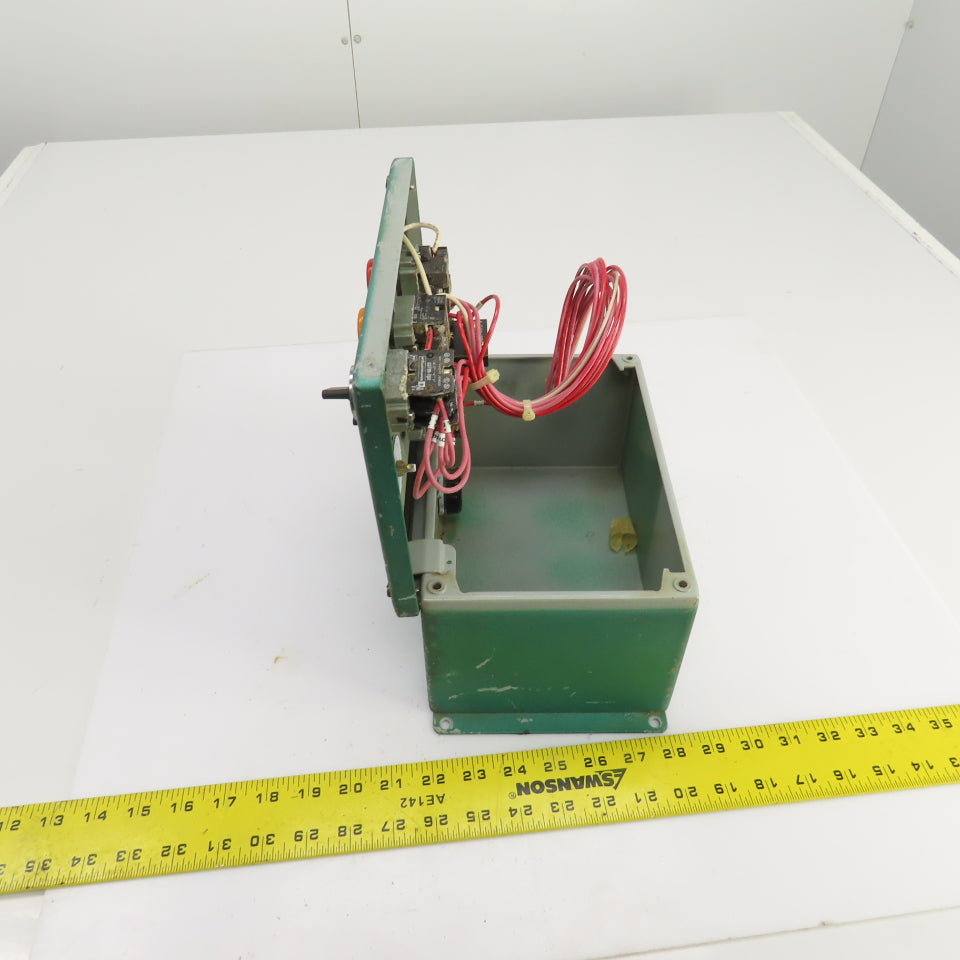 Telemecanique Operator Control Panel Electrical Enclosure W/Switches 380VAC