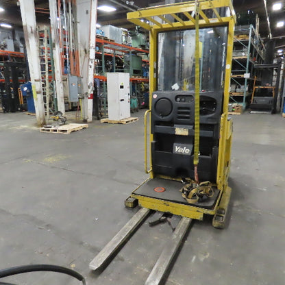 2000 Yale 0S030 3000 Lbs Capacity Order Picker Stand Up Electric Forklift 24V