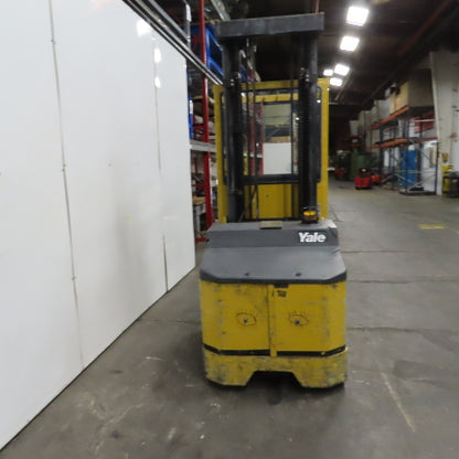 2000 Yale 0S030 3000 Lbs Capacity Order Picker Stand Up Electric Forklift 24V