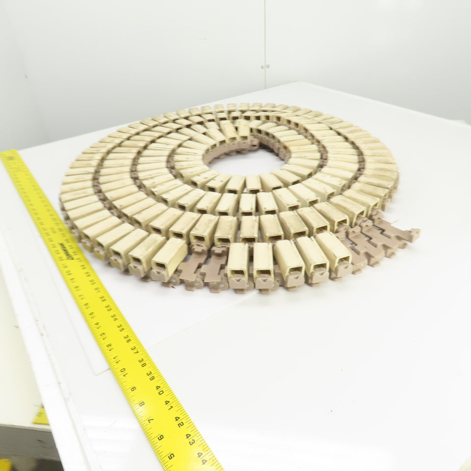 234" L x 2-1/2" W Side Flexing Table Top Conveyor Chain W/Soft Rubber Top