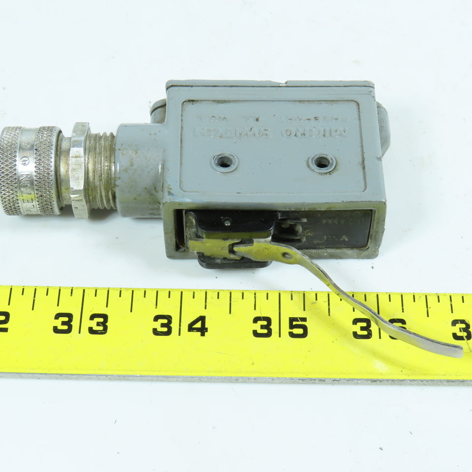 Micro Switch BZ-2RW863-A2 Limit Switch W/ Lever Arm Lot of 2