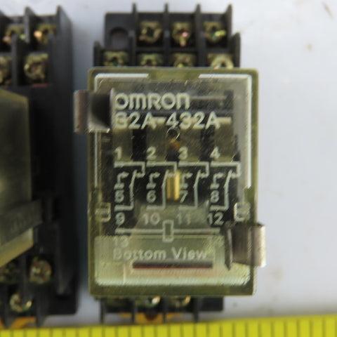 Omron G2A-432A 24VDC Relay W/Base 01X4YT Lot Of 5