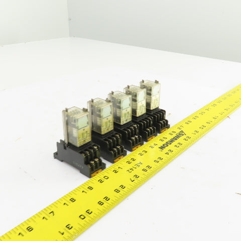 Omron G2A-432A 24VDC Relay W/Base 01X4YT Lot Of 5