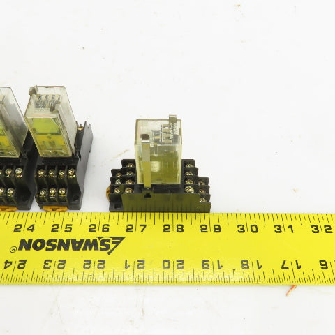 Omron G2A-432A 24VDC Relay W/Base 01X4YT Lot Of 5