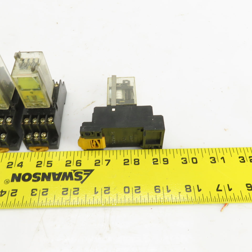Omron G2A-432A 24VDC Relay W/Base 01X4YT Lot Of 5