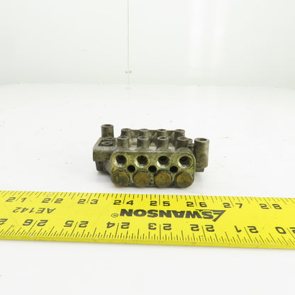 8 Port Dual Output Piston Lubricator Manifold