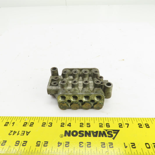 8 Port Dual Output Piston Lubricator Manifold