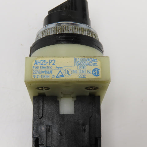 Fuji AH25-P2 600VAC 2 Position Selector Switch Lot of 4