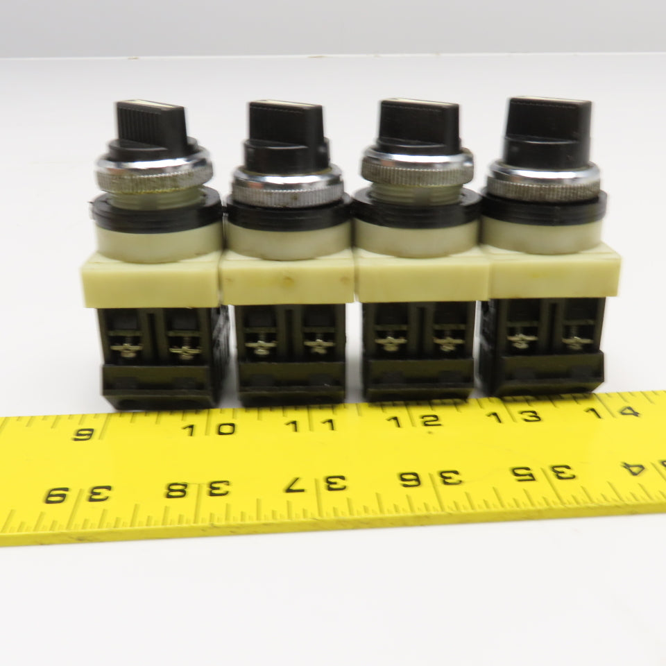 Fuji AH25-P2 600VAC 2 Position Selector Switch Lot of 4