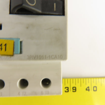 Siemens 3RV1011-1CA10 Motor Starter Circuit Breaker Protector 600V 1.8-2.5A Trip