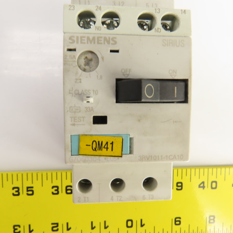 Siemens 3RV1011-1CA10 Motor Starter Circuit Breaker Protector 600V 1.8-2.5A Trip