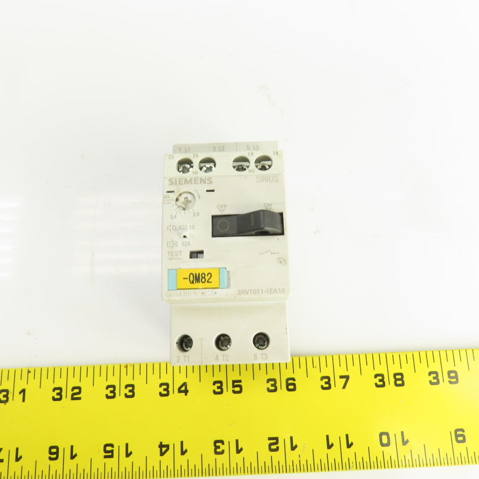 Siemens 3RV1011-1EA10 Motor Starter Circuit Breaker Protector 600V 2.8-4A Trip