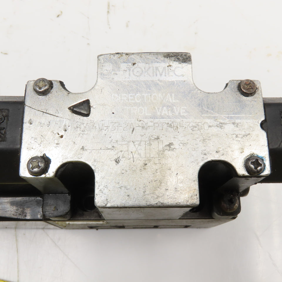 Tokimec DG4V-3-2A-M-P7-H-7-50 2 Position Hydraulic Directional Valve 24VDC Coil