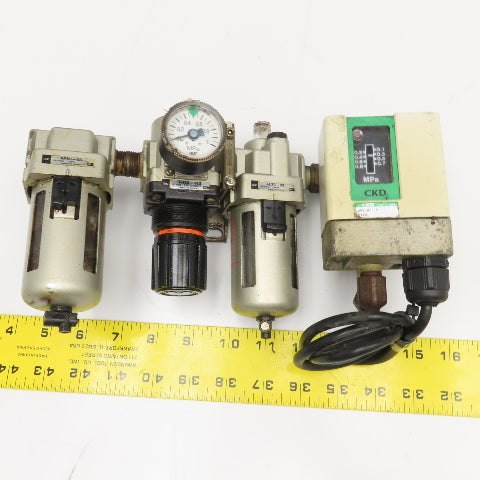 SMC AF30-03 APE-8T-3N 3/8" NPT Filter Regulator Lubricator W/ Pressure Switch