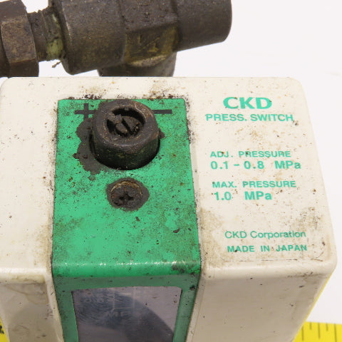 SMC AF30-03 APE-8T-3N 3/8" NPT Filter Regulator Lubricator W/ Pressure Switch