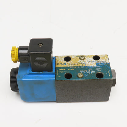 Vickers DG4V-3-2A-M-U-B6-60 4/2 Position Directional Valve 120V Coil