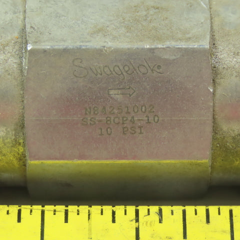 Swagelok SS-8CP4-10 Fixed Pressure 10 psig Poppet Check Valve 1/2" NPT