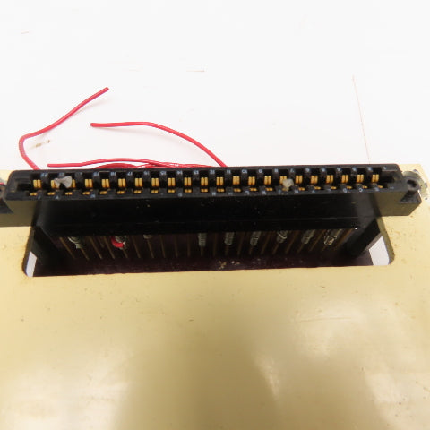 AMP 1-67031-5 22 Position Card Slot Connector