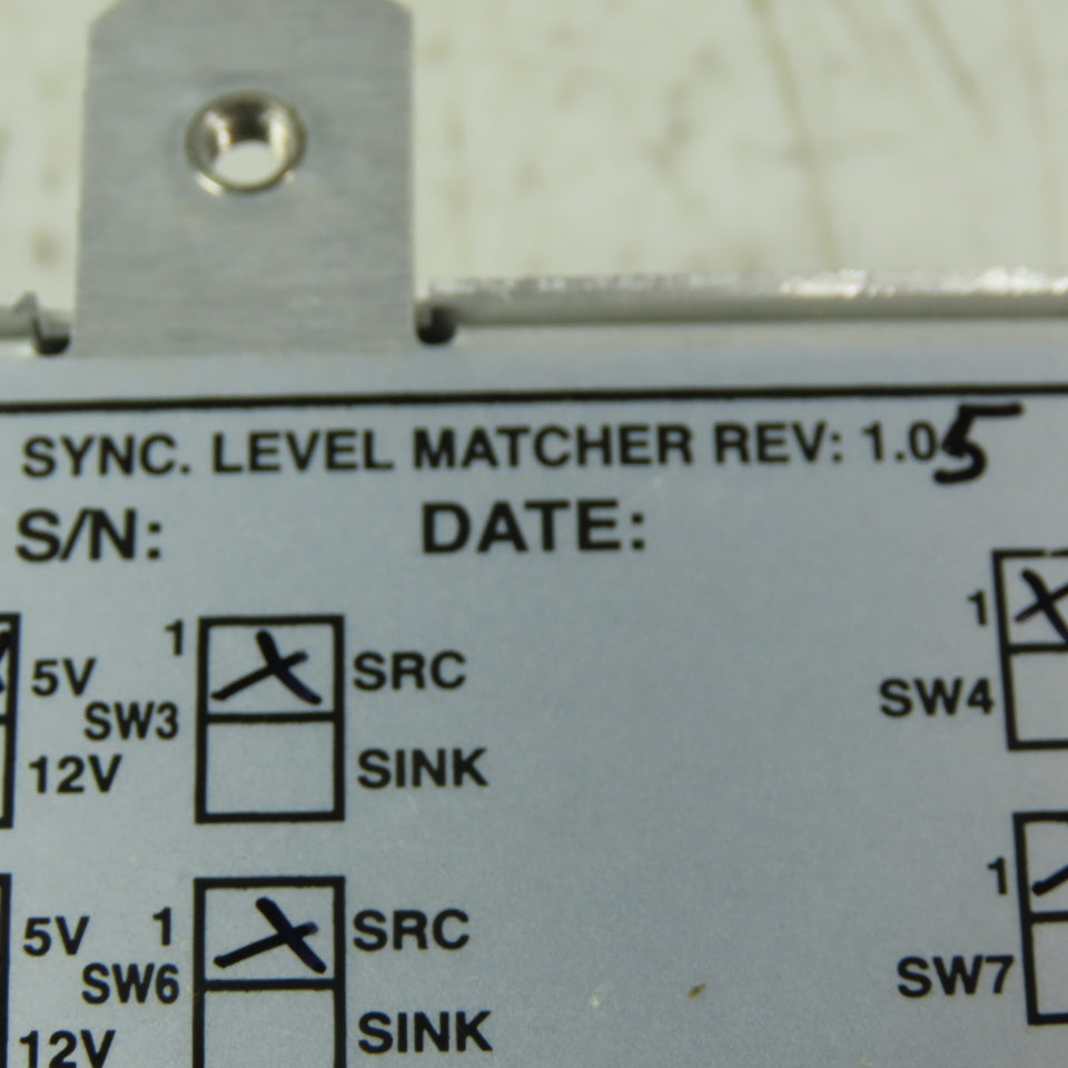 Advanced Vision Technology 25504041 Rev.1.05 Sync Level Matcher Dev. 5V