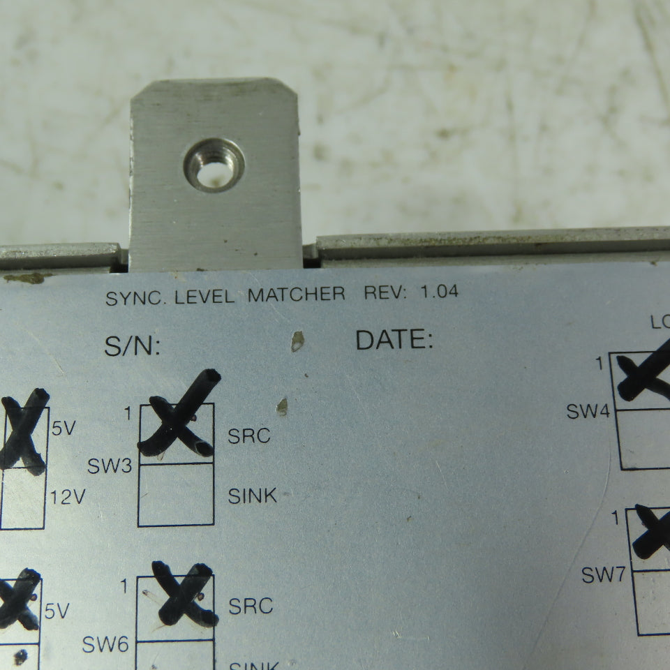 Advanced Vision Technology 25504040 Rev. 1.04 Sync Level Matcher Dev. 5V