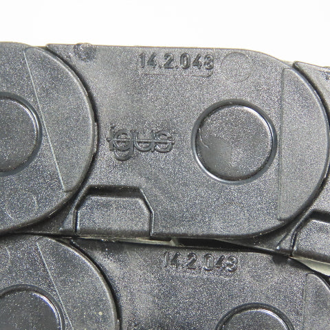 Igus 14.2.048 Energy Chain 1-3/8 "x 1" x 108" W/3 End Anchors