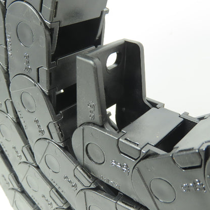 Igus 14.2.048 Energy Chain 1-3/8 "x 1" x 108" W/3 End Anchors