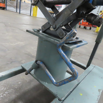 1/4 Ton Manual Crank 4 Post Lift Table Fixture 10" Stroke 33" Tall 23" Minimum