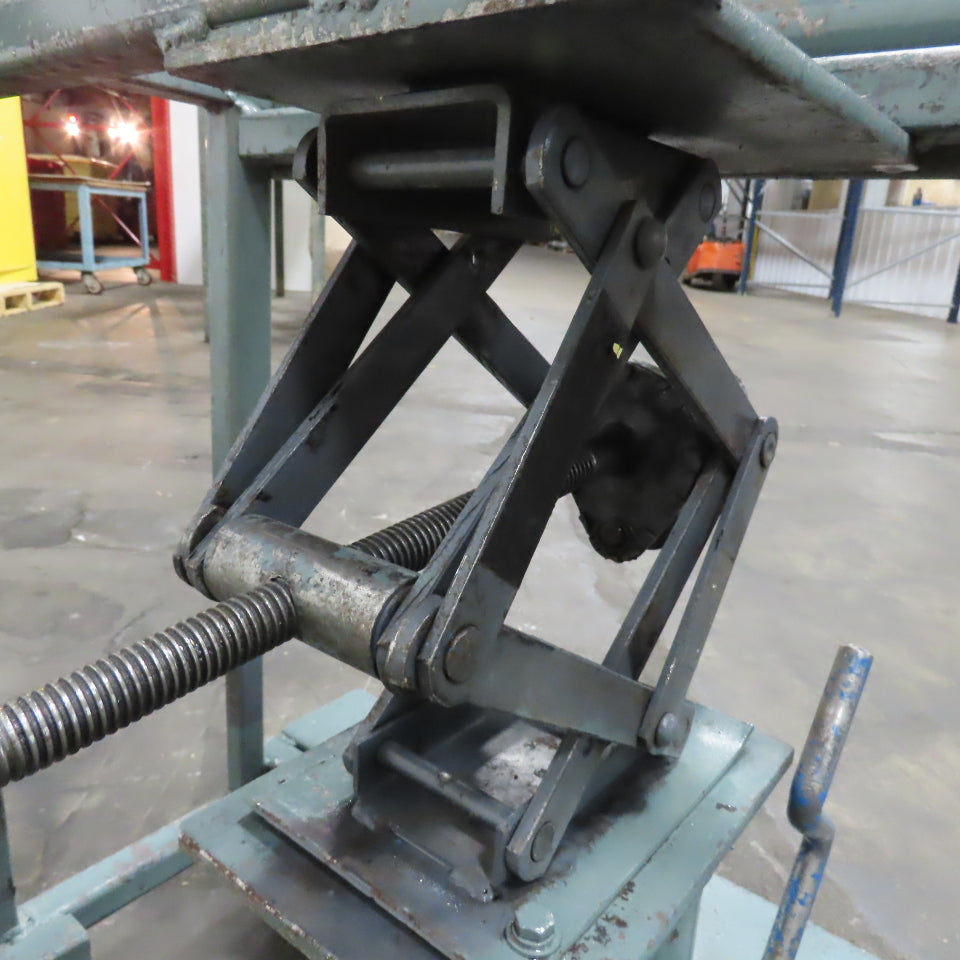 1/4 Ton Manual Crank 4 Post Lift Table Fixture 10" Stroke 33" Tall 23" Minimum
