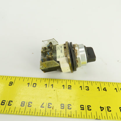 Allen Bradley 800T-J5KA7 Ser T 3 Position Selector Switch 600V