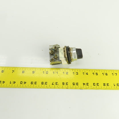 Allen Bradley 800T-J5KA7 Ser T 3 Position Selector Switch 600V