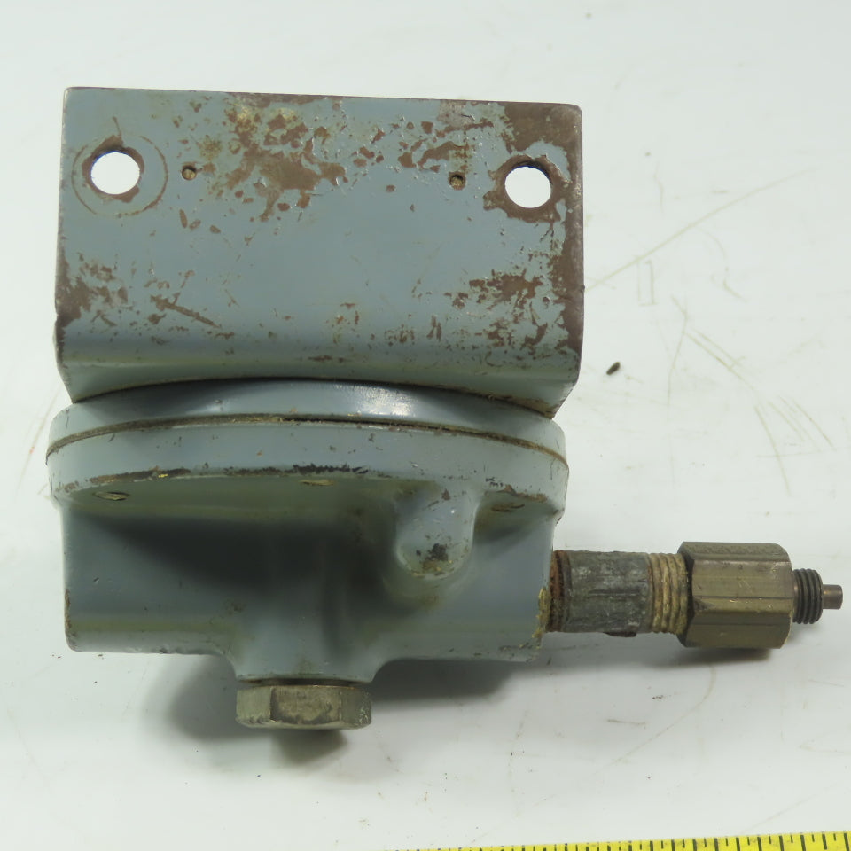 Moore Products 63BD-L Selector Relay 1/4" NPT Ports