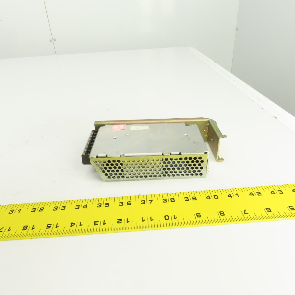 Idec PS3N-E 24A2 24VDC 4.5A Power Supply 200-240VAC 1.2A Input 47-63HZ