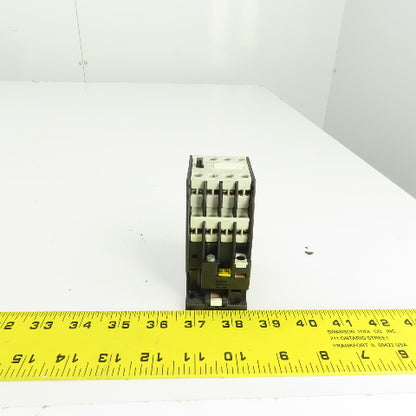Siemens 3TH4262-0A 600V Contactor 120V Coil