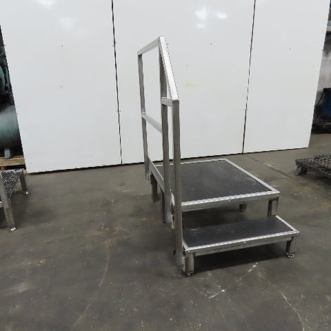 15" Working Height Stainless Steel 2 Step Right Hand Rail Platform 32" x 37"