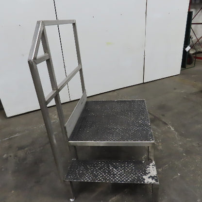 20" Working Height Stainless Steel 2 Step Right Hand Rail Platform 32" x 36"