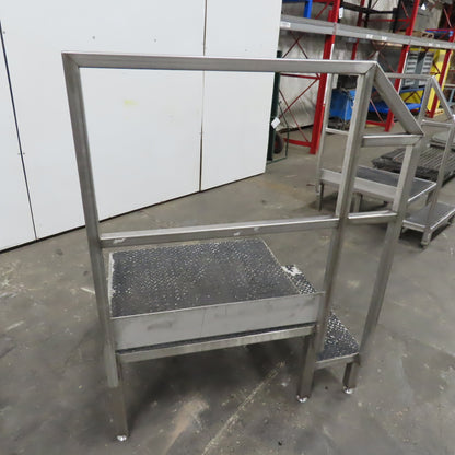20" Working Height Stainless Steel 2 Step Right Hand Rail Platform 32" x 36"