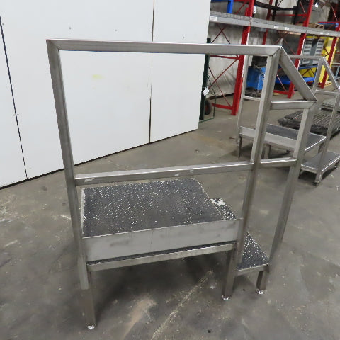 20" Working Height Stainless Steel 2 Step Right Hand Rail Platform 32" x 36"