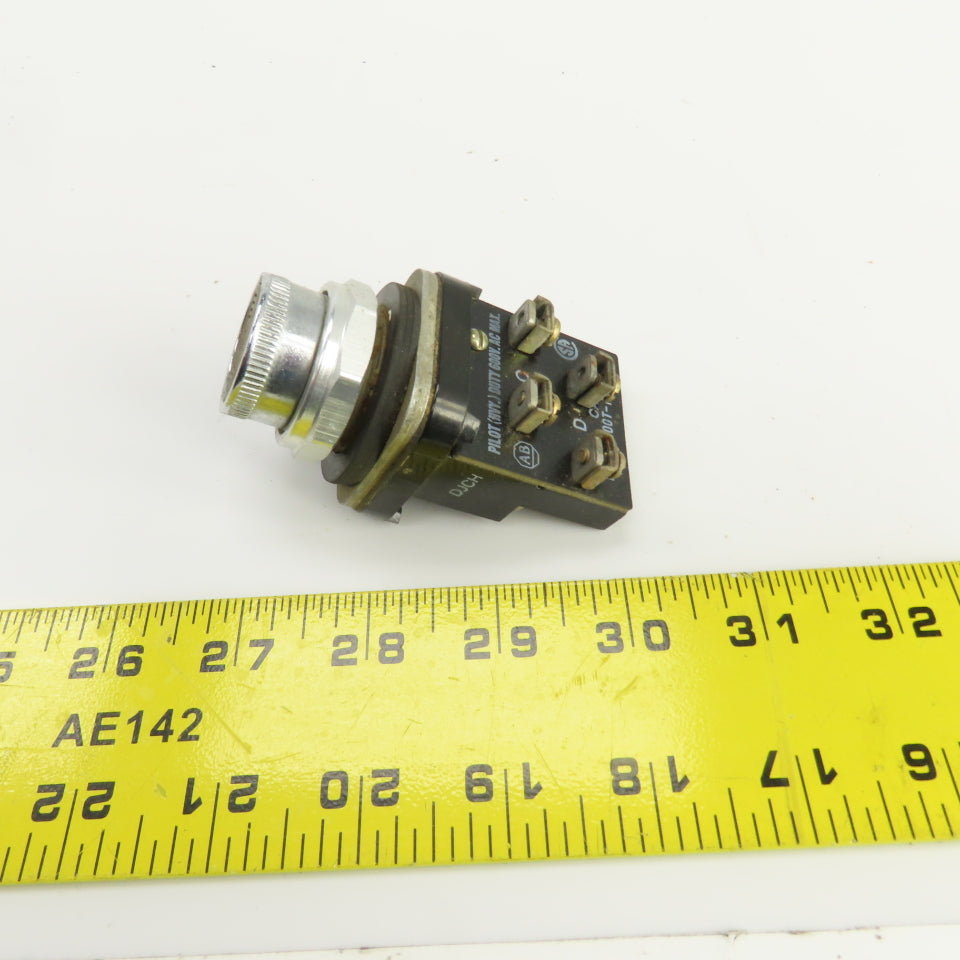 Allen Bradley 600 VAC Momentary Contact Black Push Button Switch