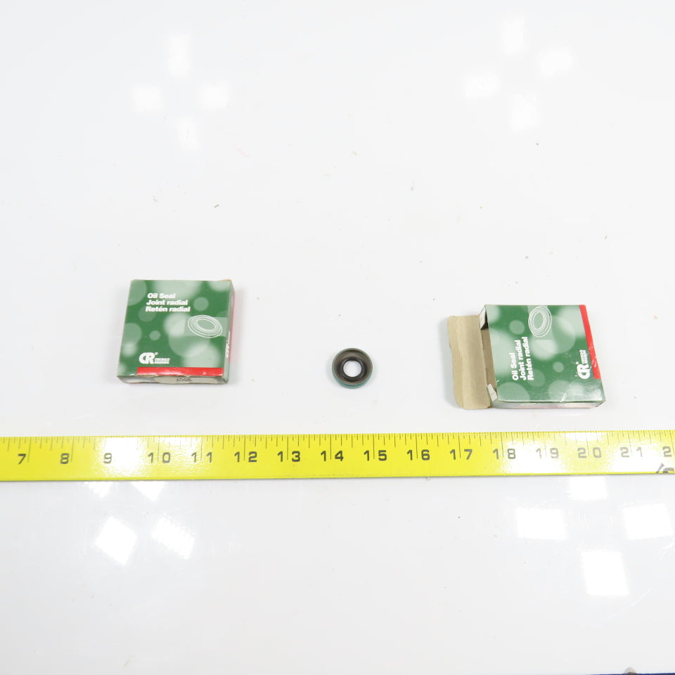 Chicago Rawhide 4985 Oil Seal Joint Radial Lot Of 1 ODx1/2 ID x 1/4" Thick Lot/2