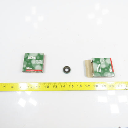 Chicago Rawhide 4985 Oil Seal Joint Radial Lot Of 1 ODx1/2 ID x 1/4" Thick Lot/2