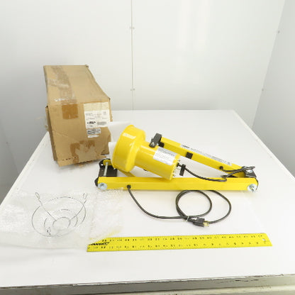 Fostoria 2YD19 DKL-FL DKL-40VA-FL-A Adjustable Dual Arm 40" Dock Light 120VAC