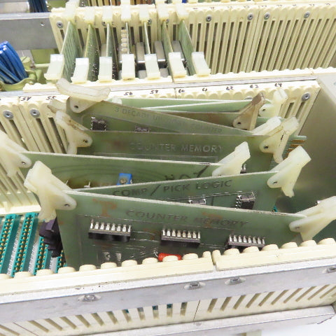 Heald 64 Slot PLC Chassis 53 Control Boards