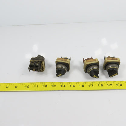 Fuji AH30-P2 2 Position Selector Switches 600V Lot Of 4