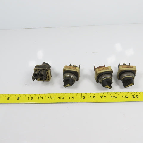 Fuji AH30-P2 2 Position Selector Switches 600V Lot Of 4